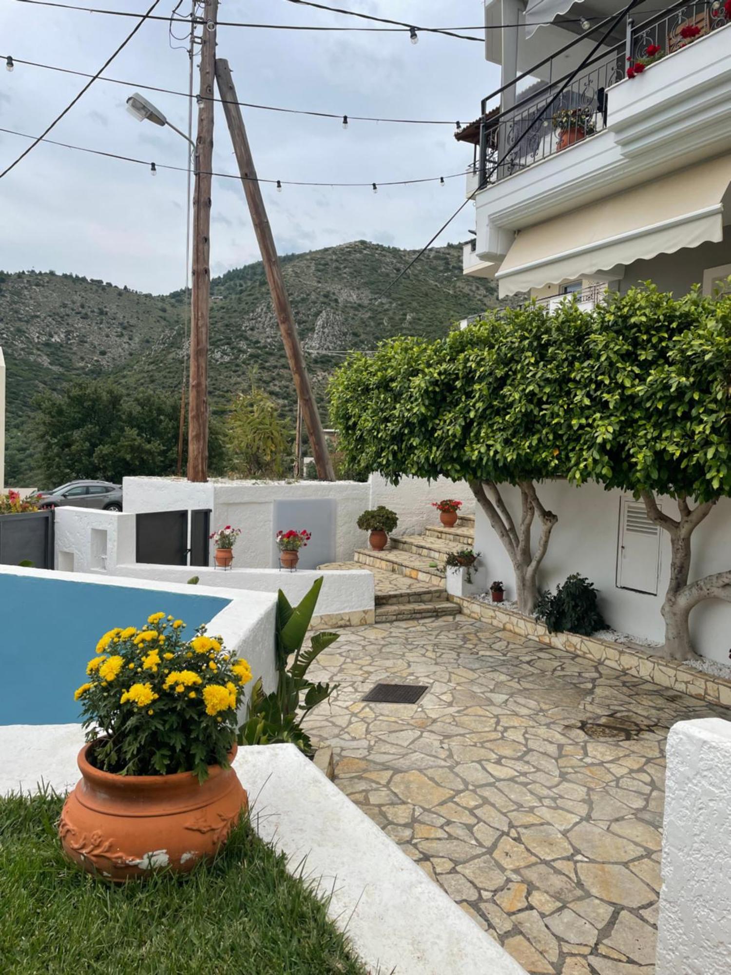 Areti'S Home Igoumenitsa Exterior photo